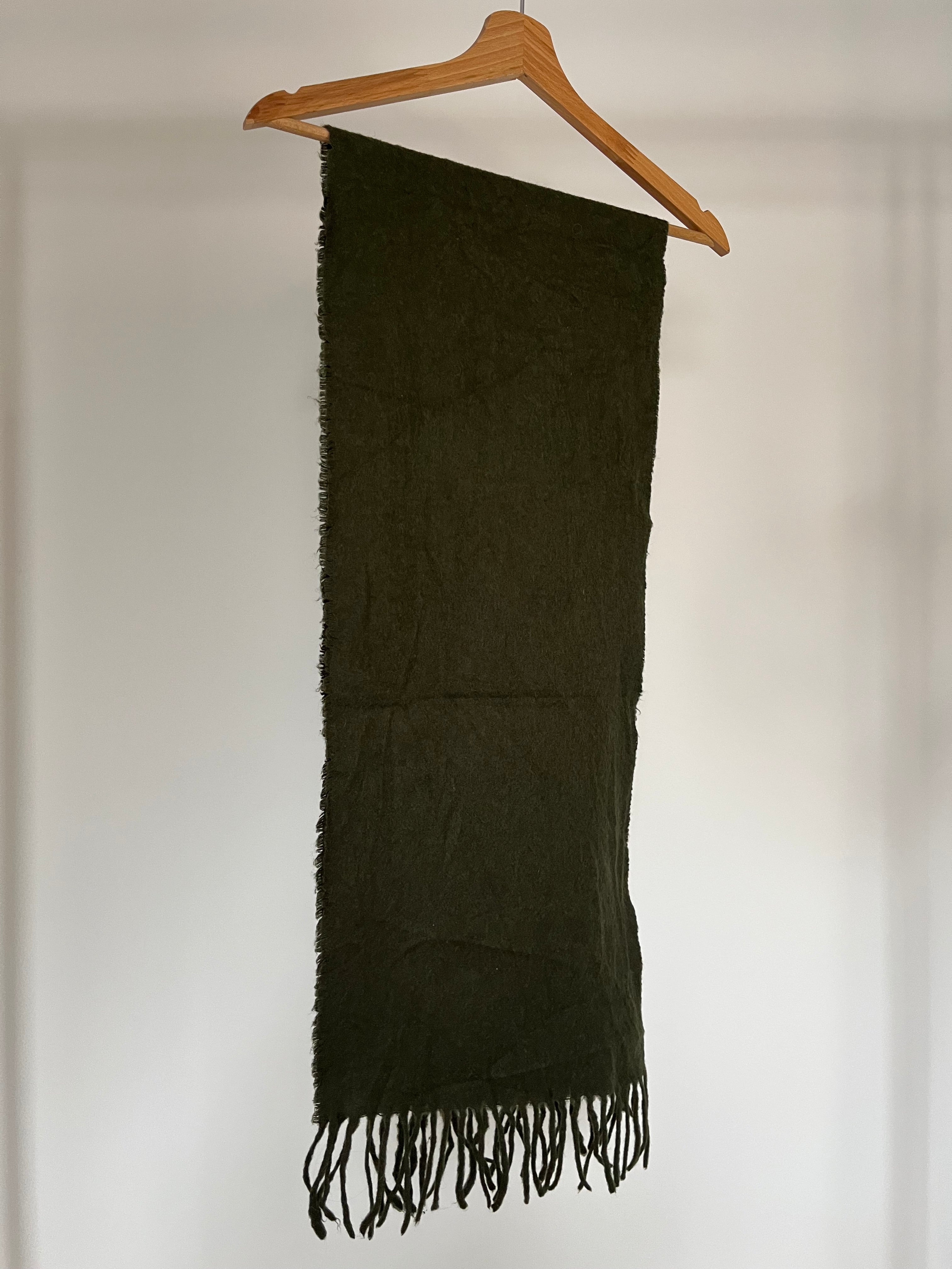 Super soft green scarf 100% wool