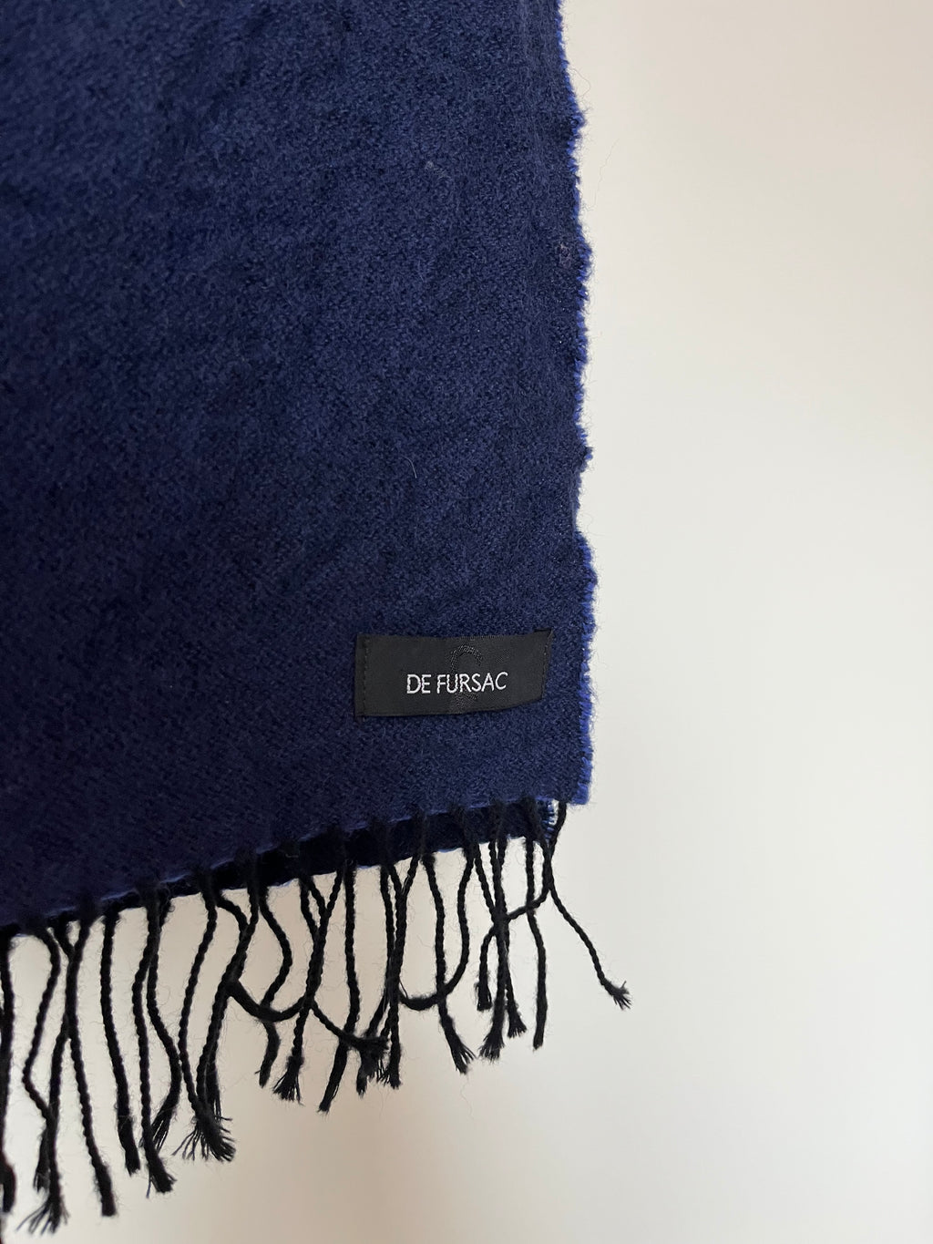 Super soft navy scarf 100% wool